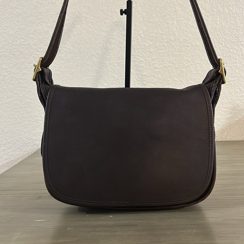 Coach Brown and Gold Shoulder Bag with Classic Design